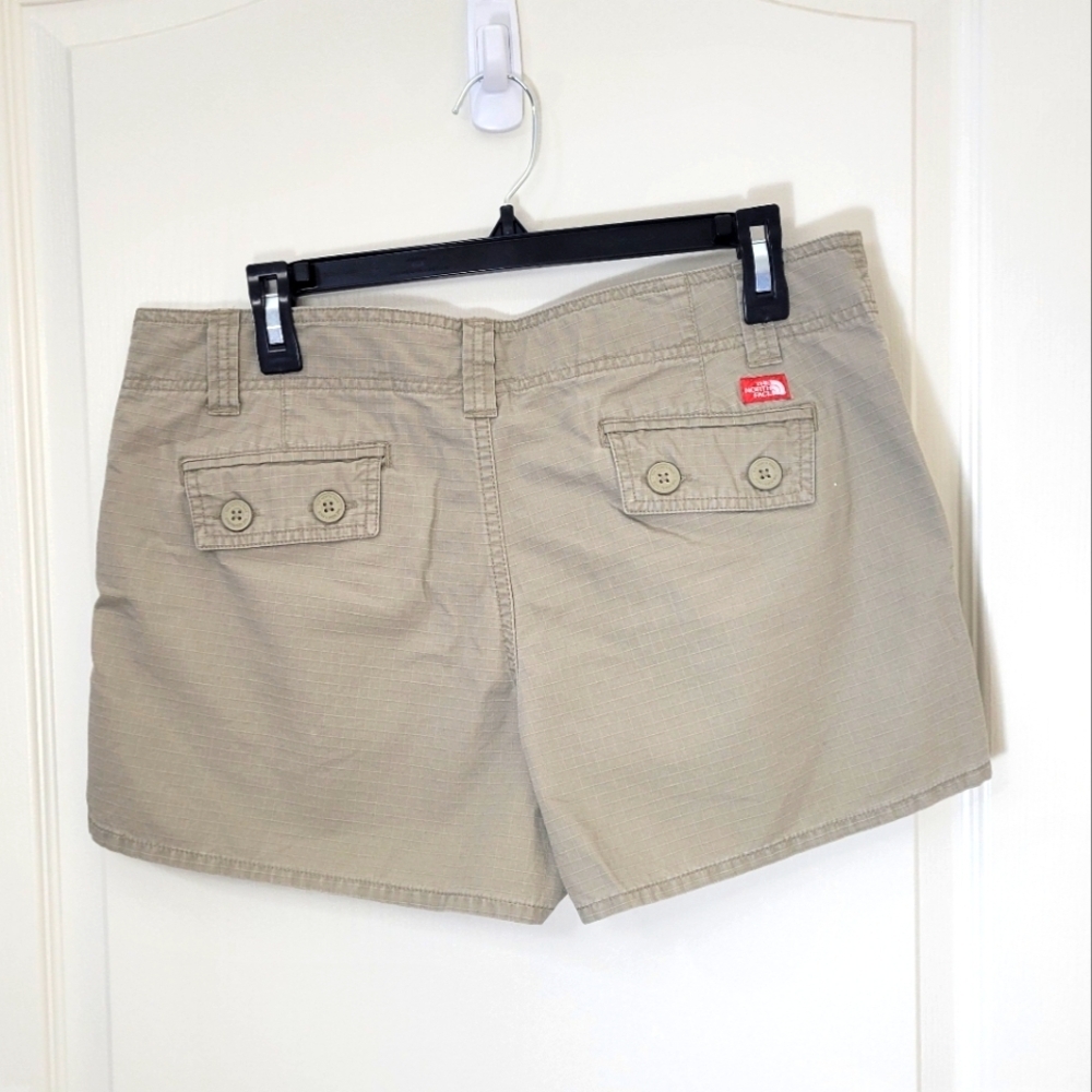 The North Face Women's Kaki Outdoor Shorts Size 12